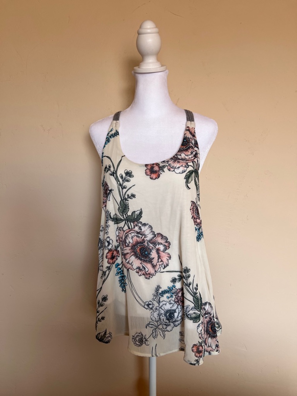 Cream Floral Scoop Neck Tank Top